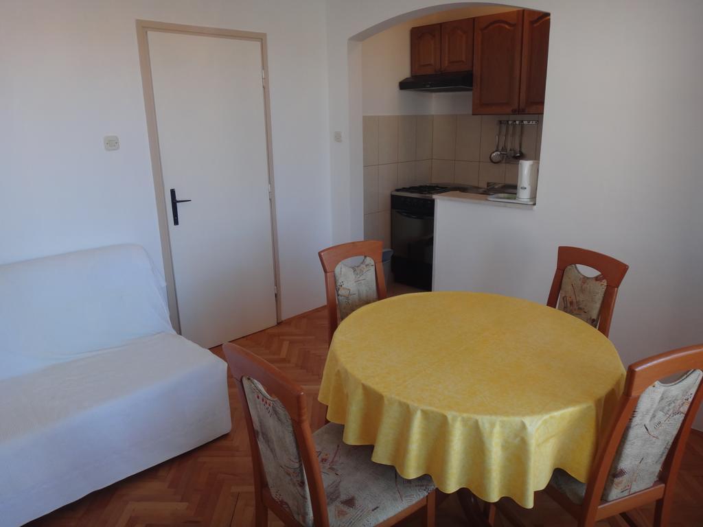 Apartments Pavlov Tisno Room photo